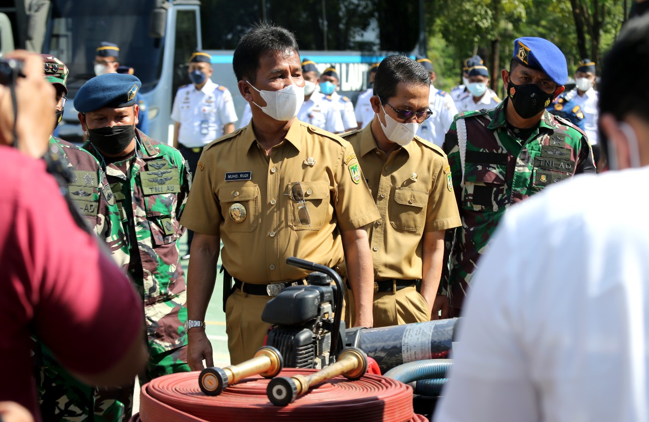 Wali Kota Batam,Muhammad Rudi dan Wakil Wali Kota Batam Amsakar Achmad