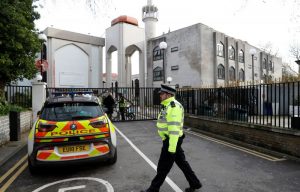 Bangun masjid di London