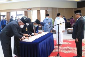 Sekda Batam Lantik Pejabat