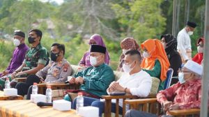 Air minum Gunung Daik