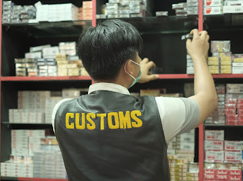 Rokok ilegal di Batam