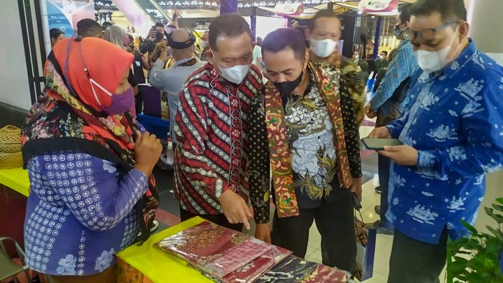 Batik Kepri