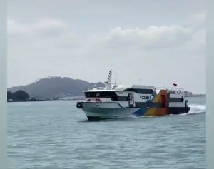 Kapal Feri MV Oceanna rute perjalanan Batam - Karimun. Foto : Instagram @oceanna.grouphbb