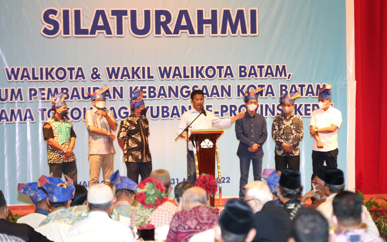 Wali Kota Batam Muhammad Rudi Dianugrahi Sebagai Bapak Pembauran Kota Batam