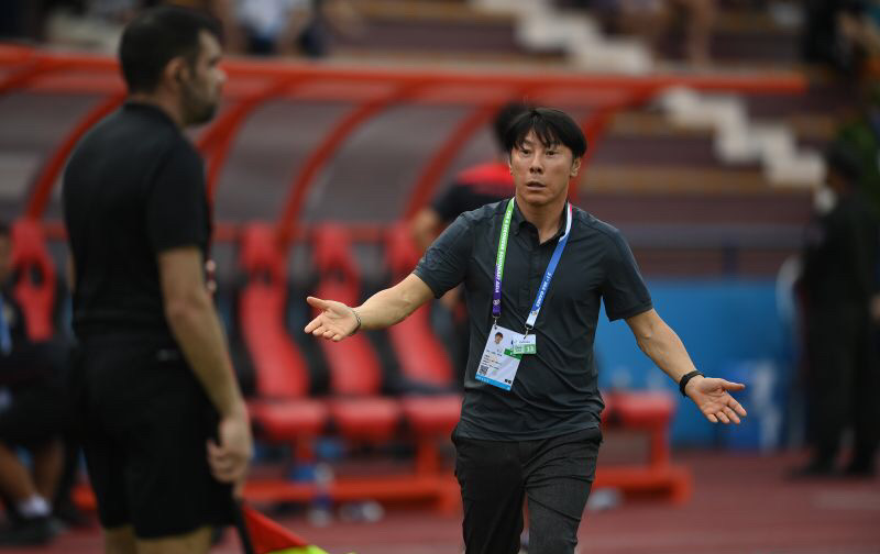 Perpanjangan kontrak STY