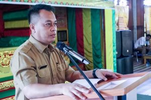 Pelatihan menenun Pelatihan menenun