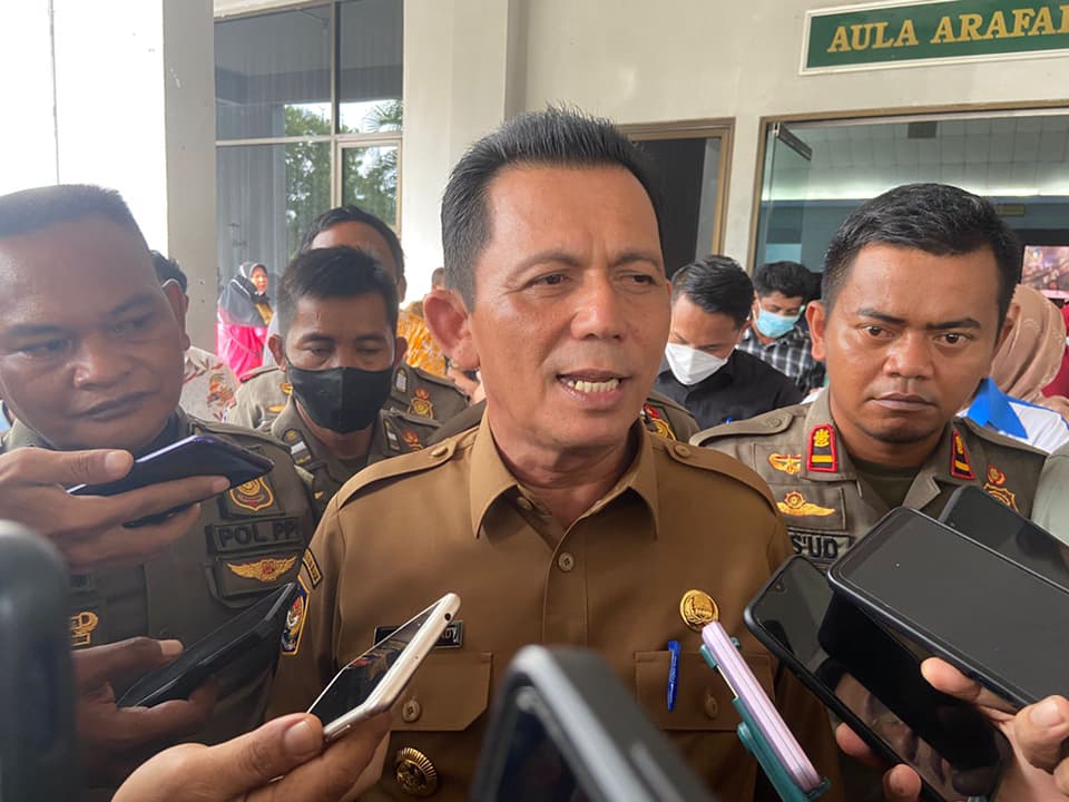 Bantuan pendidikan pemprov Kepri