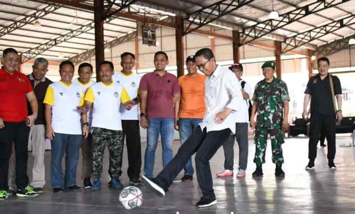 Langkah politik Amsakar