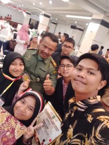 Siswa SMAN 1 Singkep Siswa SMAN 1 Singkep