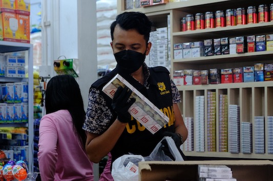 Rokok ilegal Batam