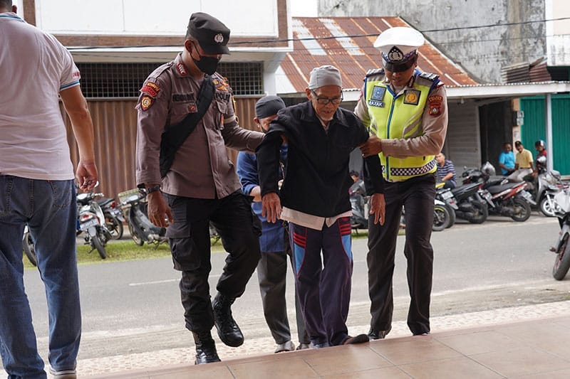 operasi gratis di Lingga