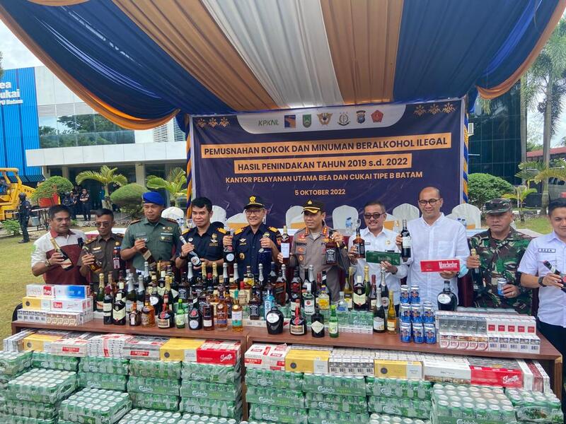 Bea cukai batam musnahkan