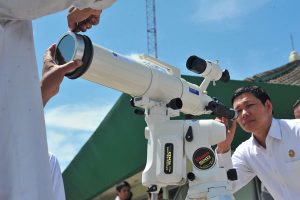 Niat salat gerhana bulan Niat salat gerhana matahari