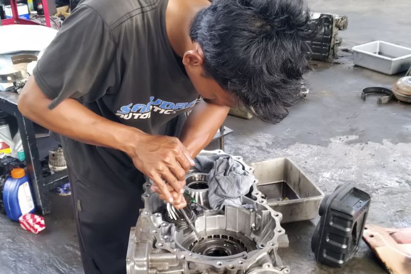 Tips merawat mobil matik