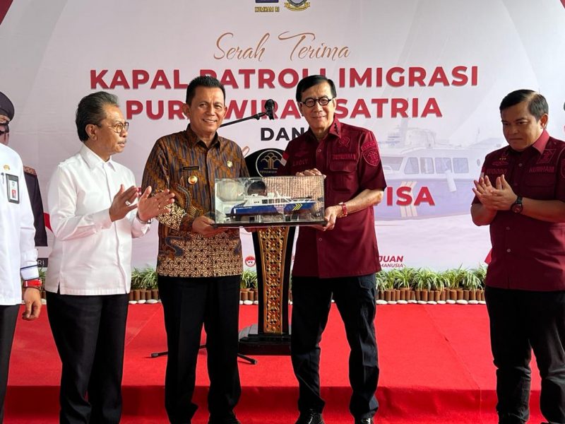 Kapal patroli imigrasi