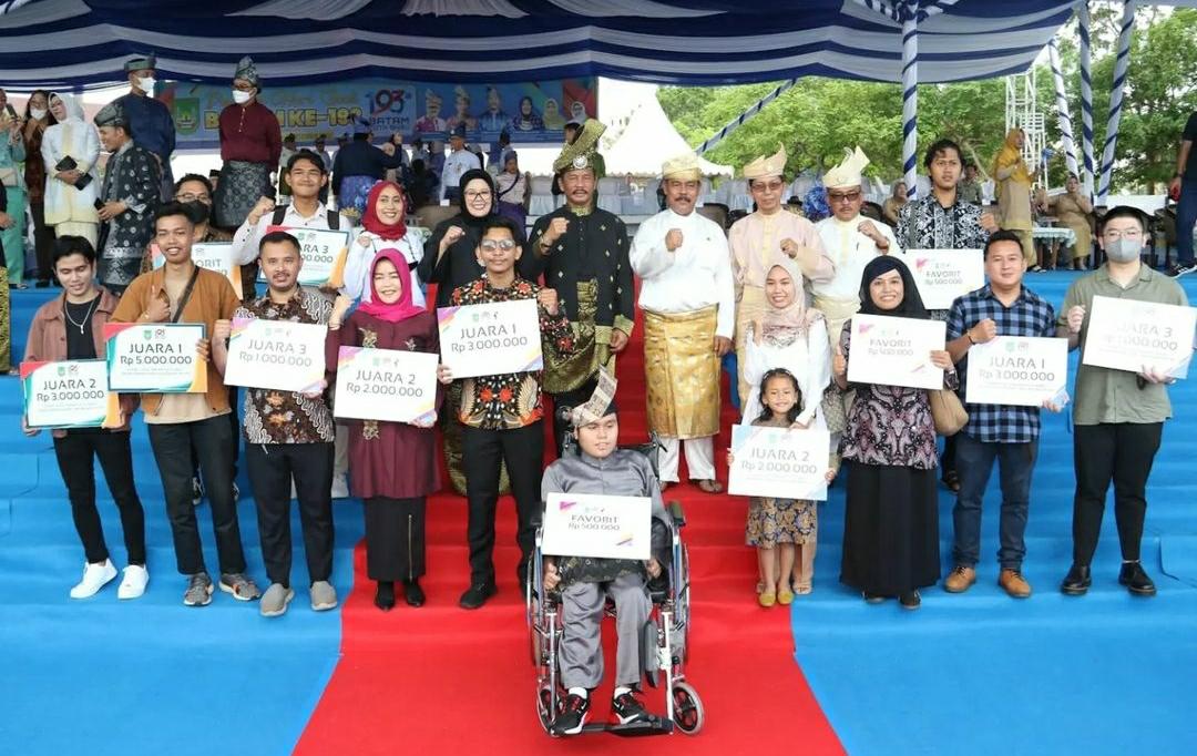 Pemenang lomba menulis HJB