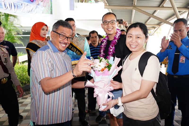 wisman pertama di 2023