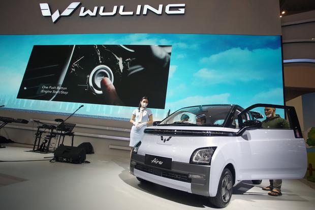 Penjualan mobil listrik Indonesia