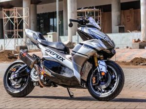 Kompetisi Modifikasi Customaxi