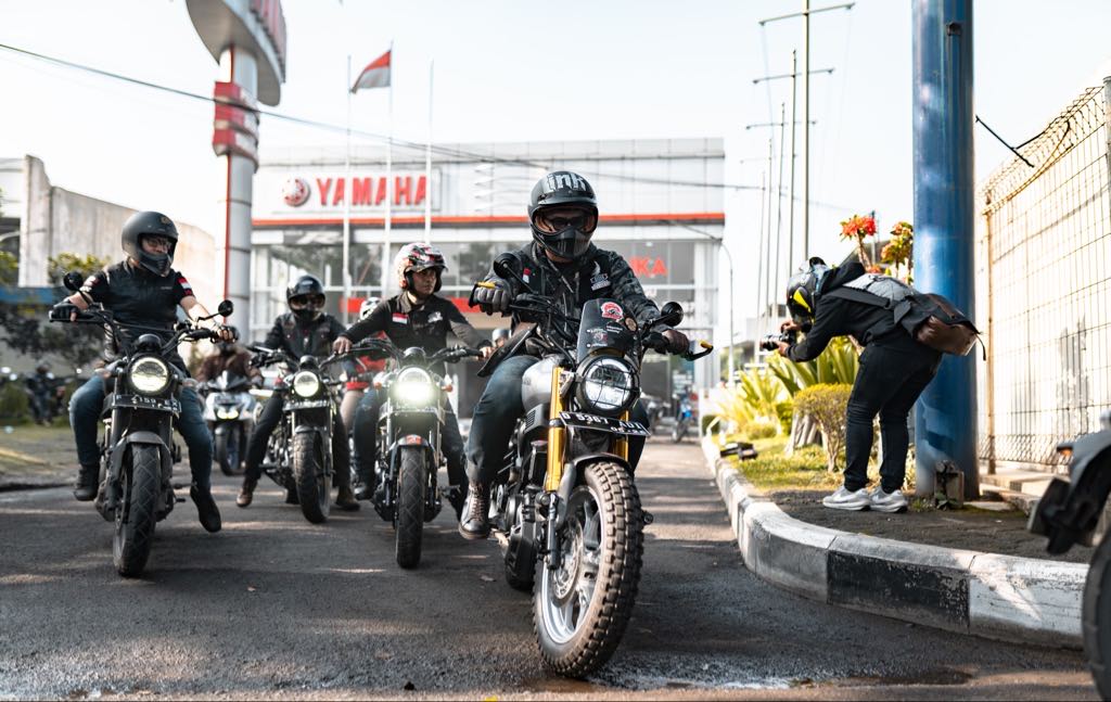 Yamaha XSR 155 Bandung