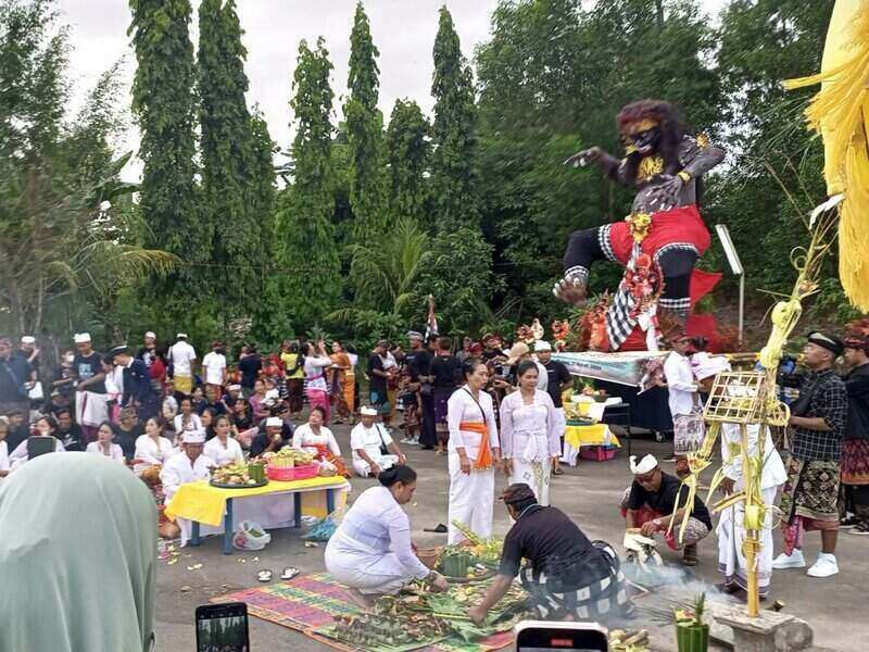 pawai ogoh-ogoh