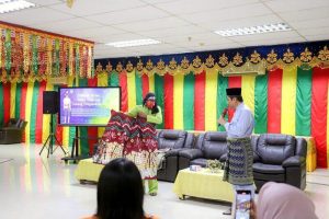 disbudpar sosialisaikan pakaian melayu