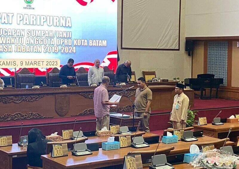 rival pribadi besok dilantik