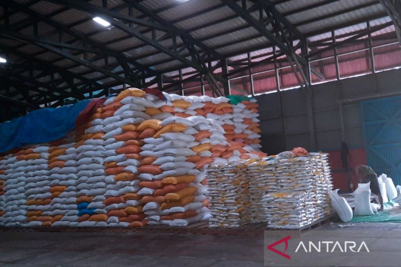 stok beras di natuna