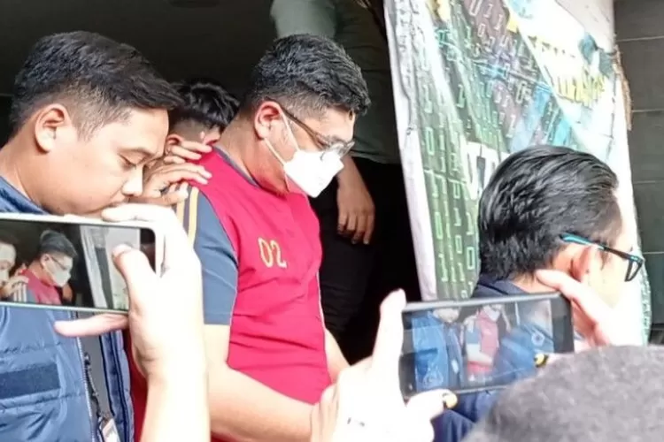 Pelaku penempel QRIS di Masjid