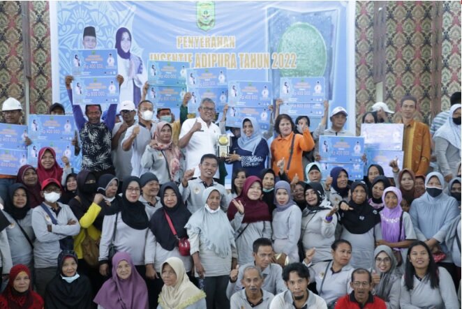 tanjungpinang raih adipura