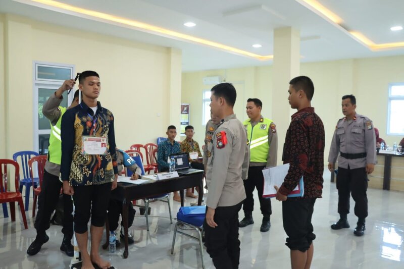 penerimaan polri karimun