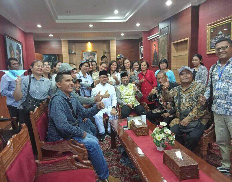 pedagang seken batam