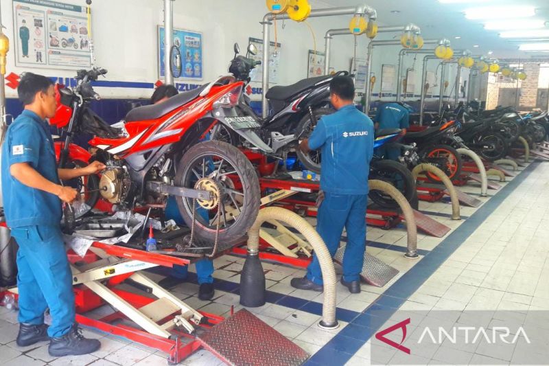 tarikan gas motor berat