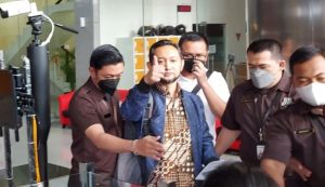 Andhi pramono batam
