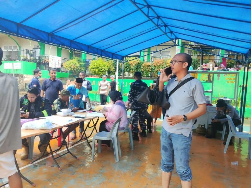 Wali kota kebakaran buluh