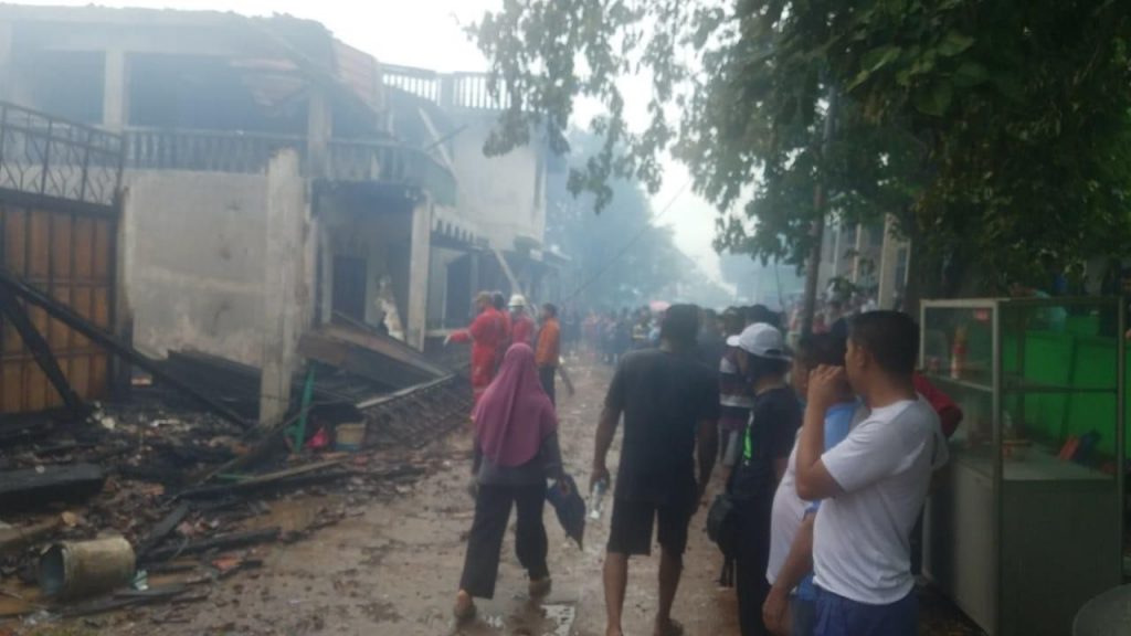 Wali Kota Kebakaran Buluh