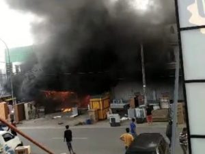 Kebakaran ruko bukit kemuning
