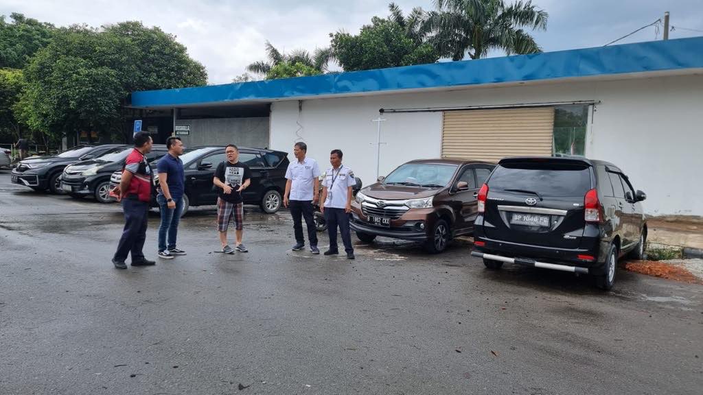 Terminal Feri Sekupang banjir