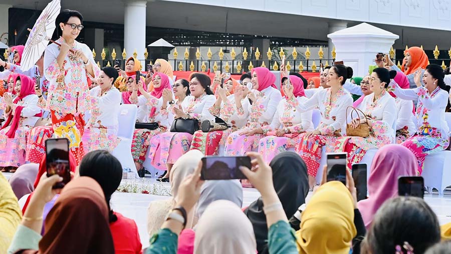 24 juli hari kebaya nasional