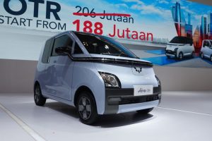 Perbedaan wuling air ev lite