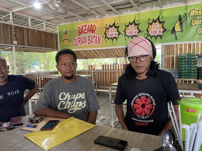 pelebaran jalan mega legenda