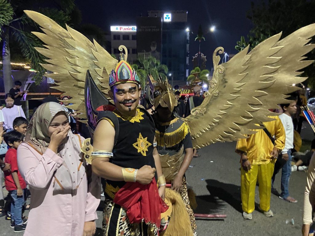 Pawai lampion tanjungpinang