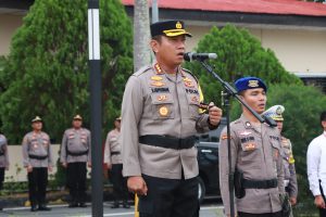 polisi pamer kemewahan