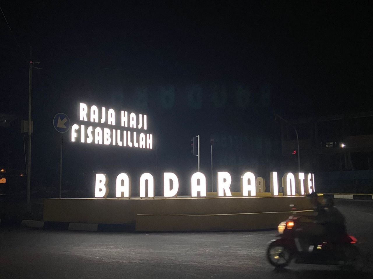 bandara rhf tanjungpinang