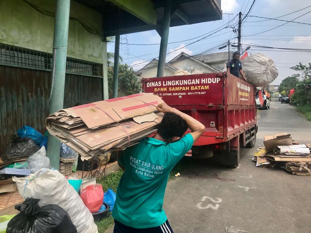 Bank sampah batam