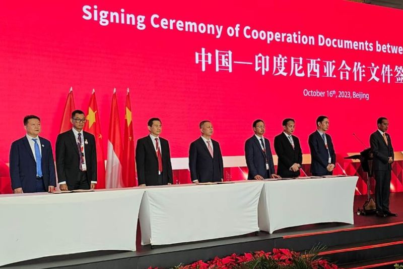 PLN perusahaan china