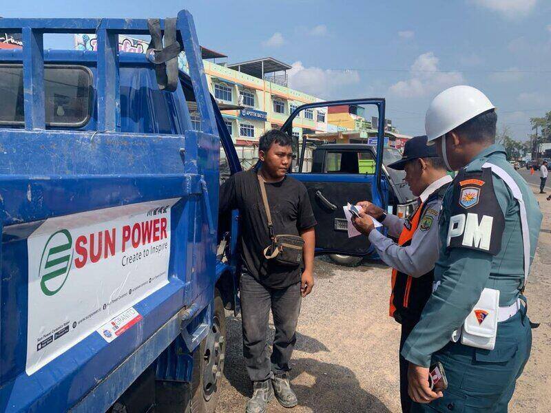 razia truk di tanjungpinang