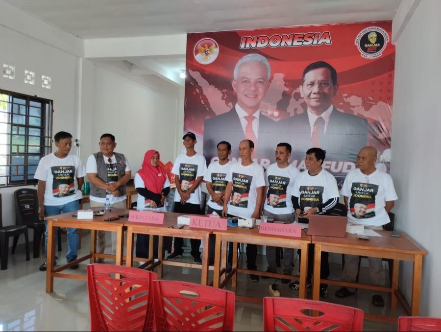 Ganjar mania lingga