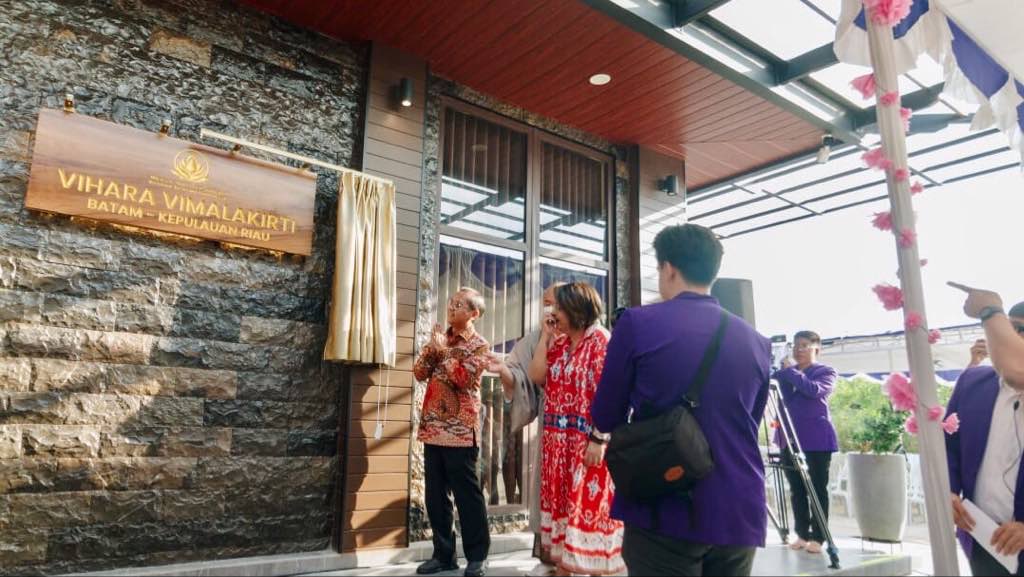 Vihara Vimalakirti Batam
