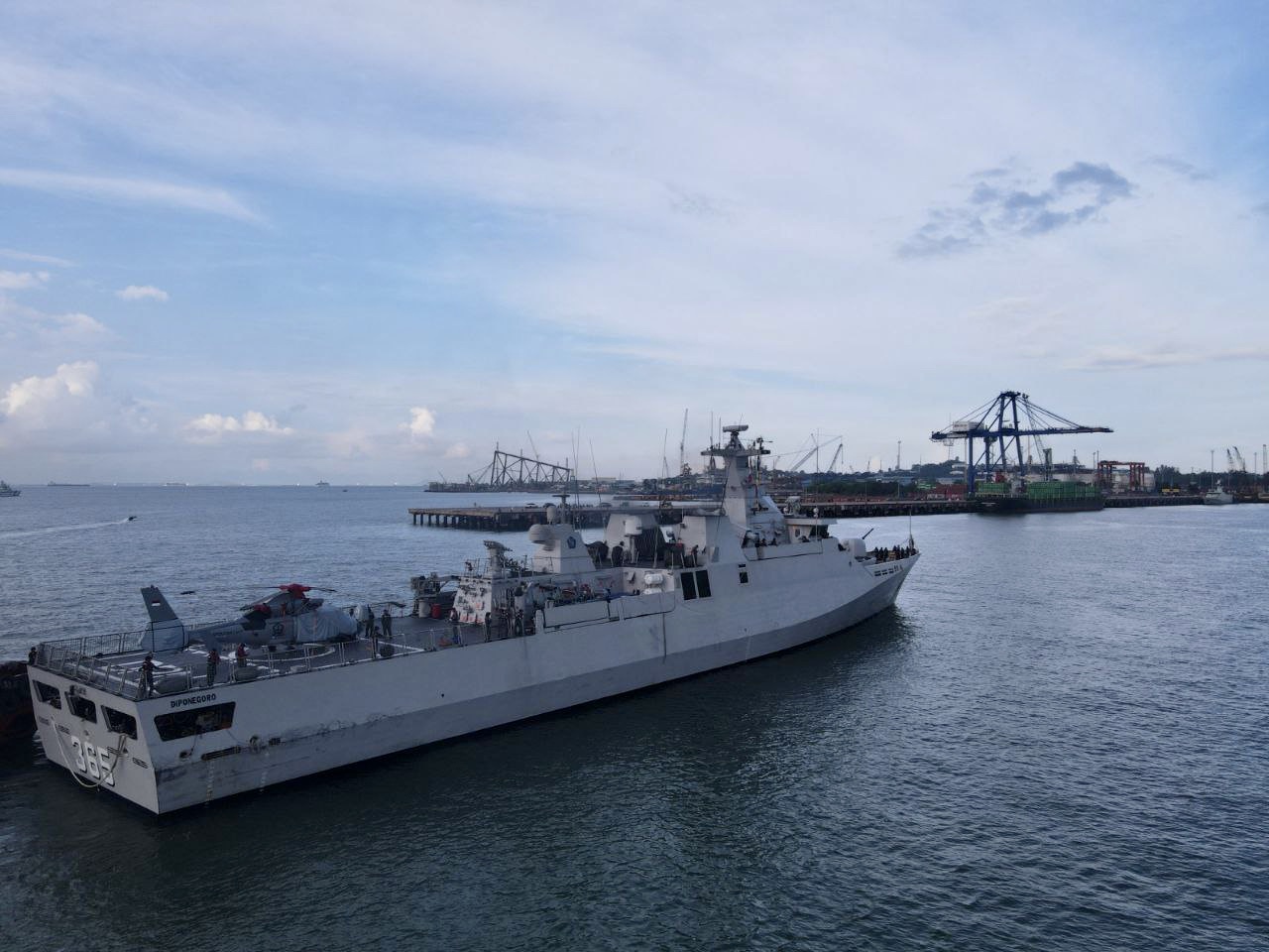 KRI Diponegoro